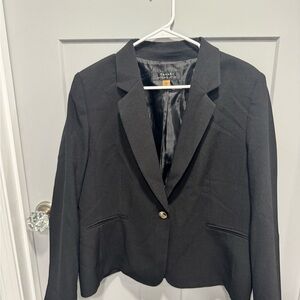 Tahari Elegant Black Blazer